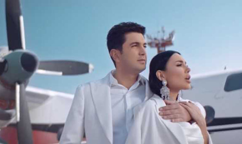 Mihran Tsarukyan & Arpi Gabrielyan – Imn Es